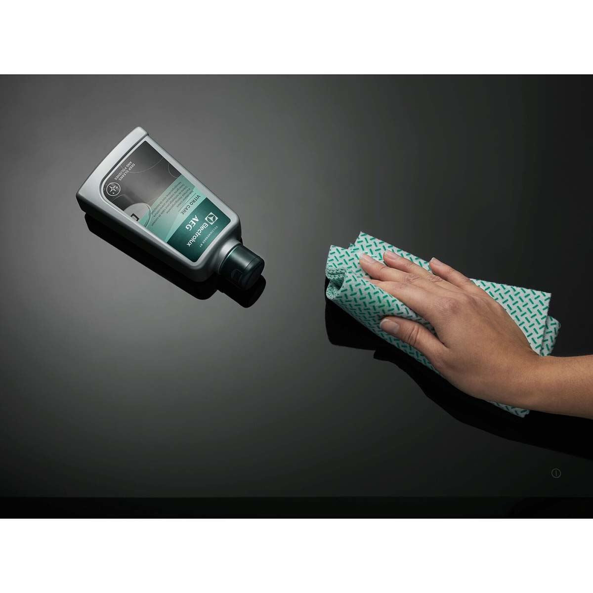 Electrolux Cleaners Ceramic Hob Cleaning Fluid 300 ml